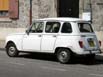 Renault 4 Savane beige en Ardèche.